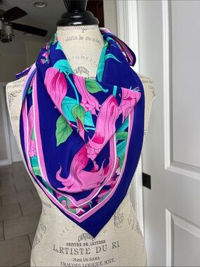 EUC beautiful vibrant, blue, and bold pink floral large scarf. 32" square